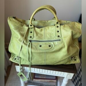 BALENCIAGA Vintage Weekender Bag in Pistachio